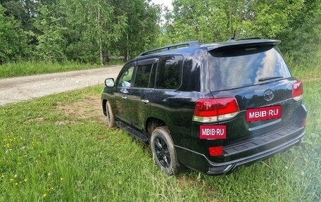 Toyota Land Cruiser 200, 2015 год, 4 700 000 рублей, 10 фотография