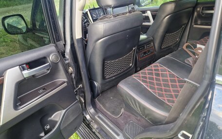 Toyota Land Cruiser 200, 2015 год, 4 700 000 рублей, 23 фотография