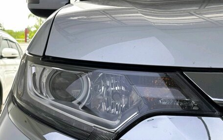 Mitsubishi Outlander III рестайлинг 3, 2016 год, 1 780 000 рублей, 17 фотография