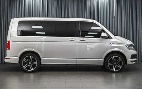 Volkswagen Caravelle T6 рестайлинг, 2015 год, 3 432 000 рублей, 5 фотография