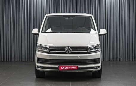 Volkswagen Caravelle T6 рестайлинг, 2015 год, 3 432 000 рублей, 3 фотография