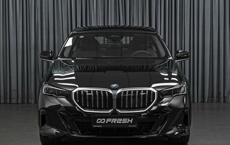 BMW 5 серия, 2025 год, 8 944 000 рублей, 3 фотография