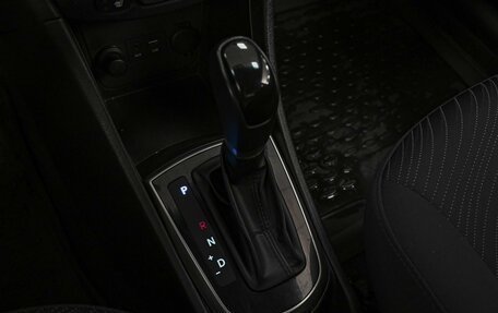 Hyundai Solaris II рестайлинг, 2015 год, 1 210 000 рублей, 12 фотография