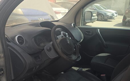 Renault Kangoo II рестайлинг, 2012 год, 599 000 рублей, 12 фотография