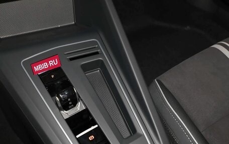 Volkswagen Golf VIII, 2023 год, 1 986 000 рублей, 28 фотография