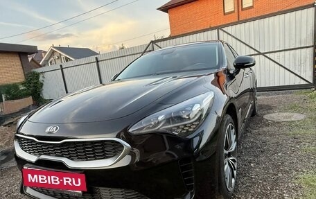 KIA Stinger I, 2018 год, 2 530 000 рублей, 6 фотография