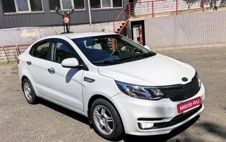 KIA Rio III рестайлинг, 2016 год, 700 000 рублей, 2 фотография