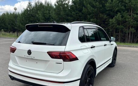 Volkswagen Tiguan II, 2020 год, 2 300 000 рублей, 8 фотография