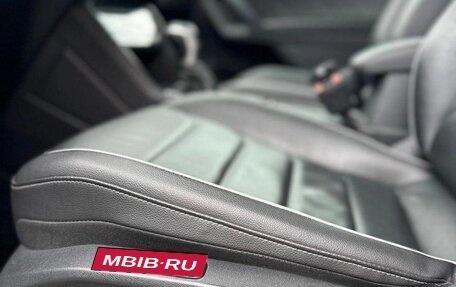 Volkswagen Tiguan II, 2020 год, 2 300 000 рублей, 21 фотография
