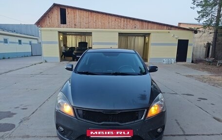 KIA cee'd I рестайлинг, 2011 год, 700 000 рублей, 8 фотография