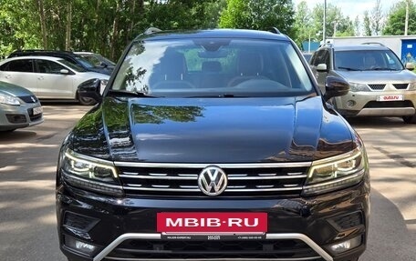 Volkswagen Tiguan II, 2019 год, 2 550 000 рублей, 4 фотография