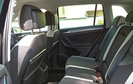 Volkswagen Tiguan II, 2019 год, 2 550 000 рублей, 15 фотография