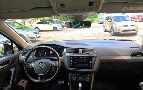 Volkswagen Tiguan II, 2019 год, 2 550 000 рублей, 19 фотография