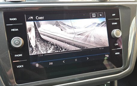 Volkswagen Tiguan II, 2019 год, 2 550 000 рублей, 21 фотография