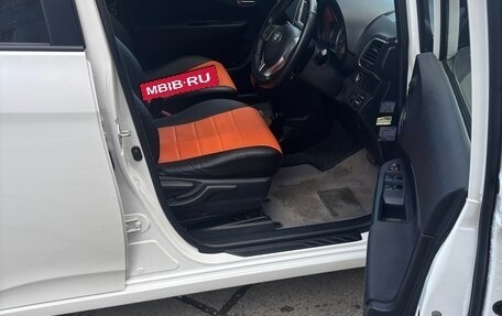 Toyota Ractis II, 2013 год, 1 030 000 рублей, 7 фотография