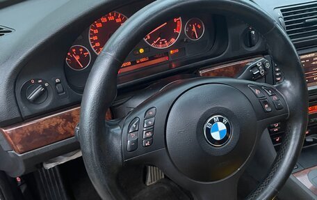 BMW 5 серия, 2001 год, 615 000 рублей, 17 фотография