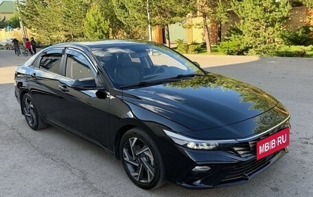 Hyundai Elantra, 2023 год, 1 700 000 рублей, 3 фотография