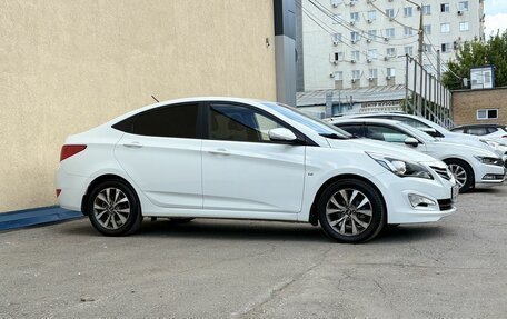 Hyundai Solaris II рестайлинг, 2015 год, 1 100 000 рублей, 5 фотография