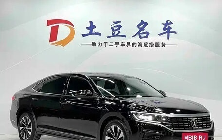 Volkswagen Passat B8 рестайлинг, 2023 год, 2 040 000 рублей, 3 фотография