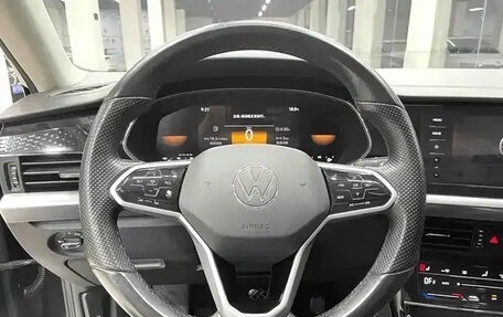 Volkswagen Passat B8 рестайлинг, 2023 год, 2 040 000 рублей, 8 фотография