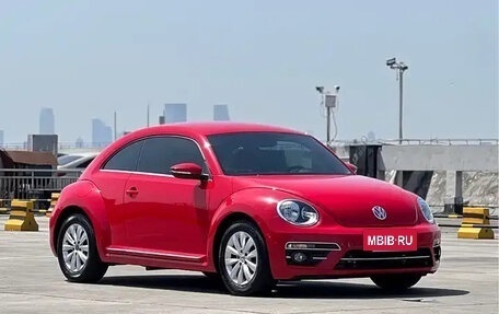 Volkswagen Beetle, 2018 год, 1 340 000 рублей, 4 фотография