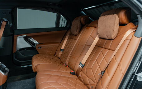 BMW 7 серия, 2025 год, 13 650 000 рублей, 19 фотография