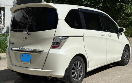 Honda Freed I, 2012 год, 880 000 рублей, 2 фотография