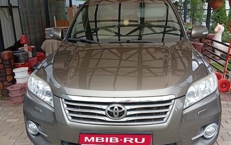 Toyota RAV4, 2011 год, 1 060 000 рублей, 1 фотография