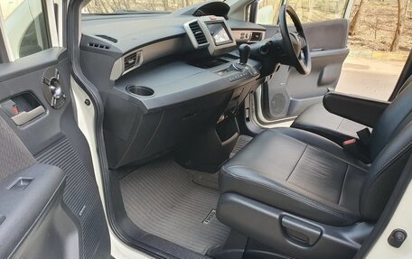 Honda Freed I, 2012 год, 880 000 рублей, 10 фотография