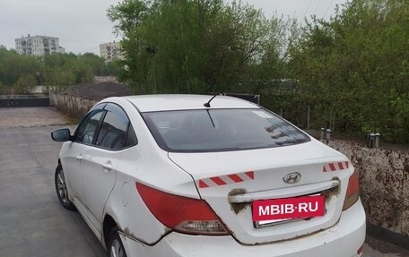 Hyundai Solaris II рестайлинг, 2012 год, 480 000 рублей, 4 фотография