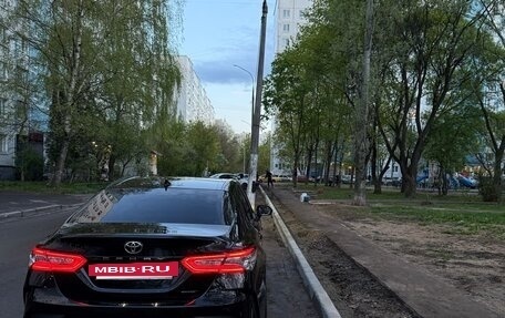 Toyota Camry, 2021 год, 3 450 000 рублей, 6 фотография