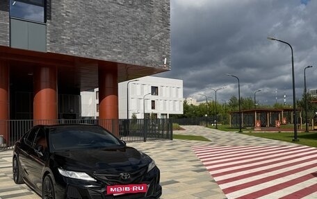 Toyota Camry, 2021 год, 3 450 000 рублей, 8 фотография