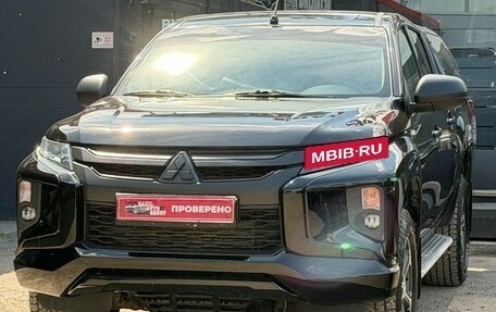 Mitsubishi L200 IV рестайлинг, 2021 год, 2 290 000 рублей, 5 фотография