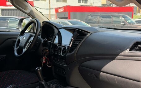 Mitsubishi L200 IV рестайлинг, 2021 год, 2 290 000 рублей, 27 фотография