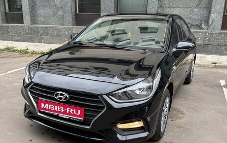 Hyundai Solaris II рестайлинг, 2019 год, 1 750 000 рублей, 2 фотография