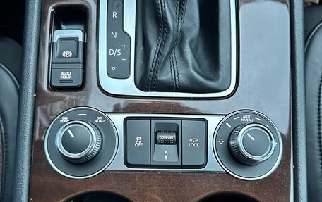 Volkswagen Touareg III, 2016 год, 3 200 000 рублей, 9 фотография