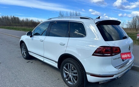 Volkswagen Touareg III, 2016 год, 3 200 000 рублей, 17 фотография