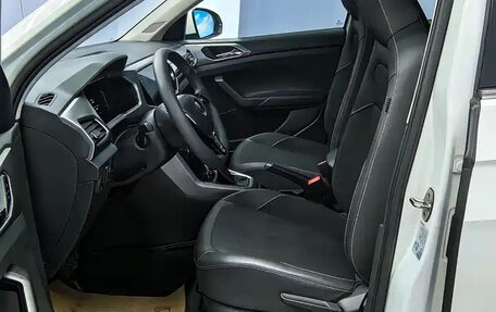 Volkswagen T-Cross I, 2021 год, 1 192 000 рублей, 11 фотография