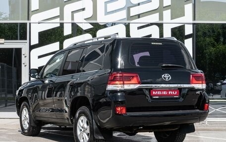 Toyota Land Cruiser 200, 2016 год, 4 450 000 рублей, 2 фотография