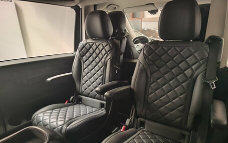 Mercedes-Benz V-Класс, 2019 год, 3 380 000 рублей, 10 фотография