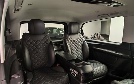 Mercedes-Benz V-Класс, 2019 год, 3 380 000 рублей, 9 фотография