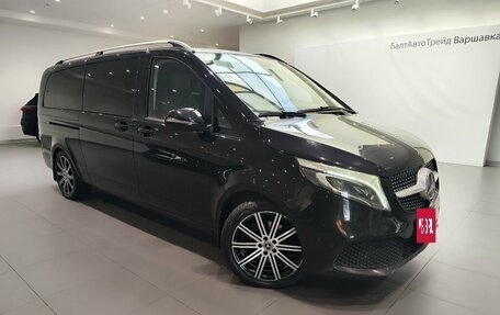 Mercedes-Benz V-Класс, 2019 год, 3 380 000 рублей, 3 фотография