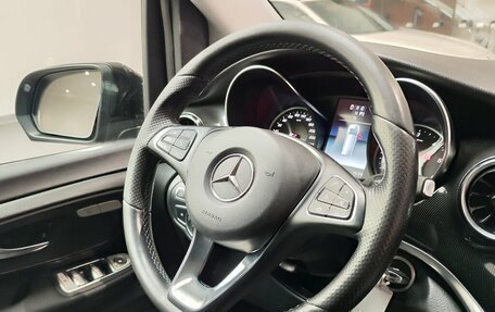 Mercedes-Benz V-Класс, 2019 год, 3 380 000 рублей, 16 фотография