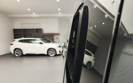 Mercedes-Benz V-Класс, 2019 год, 3 380 000 рублей, 28 фотография