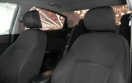 KIA Rio III рестайлинг, 2013 год, 835 000 рублей, 23 фотография
