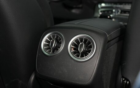 Mercedes-Benz E-Класс, 2020 год, 4 400 000 рублей, 19 фотография