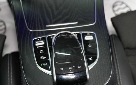 Mercedes-Benz E-Класс, 2020 год, 4 400 000 рублей, 36 фотография