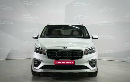 KIA Carnival III, 2019 год, 2 890 000 рублей, 3 фотография