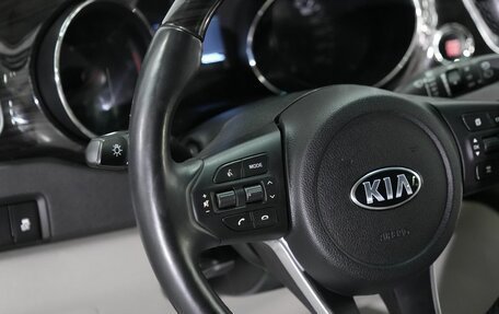 KIA Carnival III, 2019 год, 2 890 000 рублей, 20 фотография