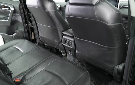 Toyota RAV4, 2019 год, 2 940 000 рублей, 13 фотография